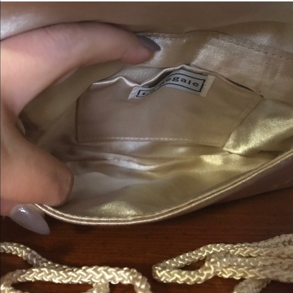 Champagne gold clutch and handbag - Picture 5 of 8